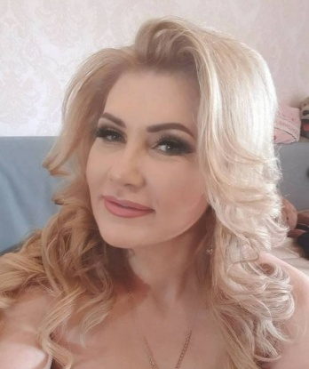 Яна, 42 года, 3 размер груди